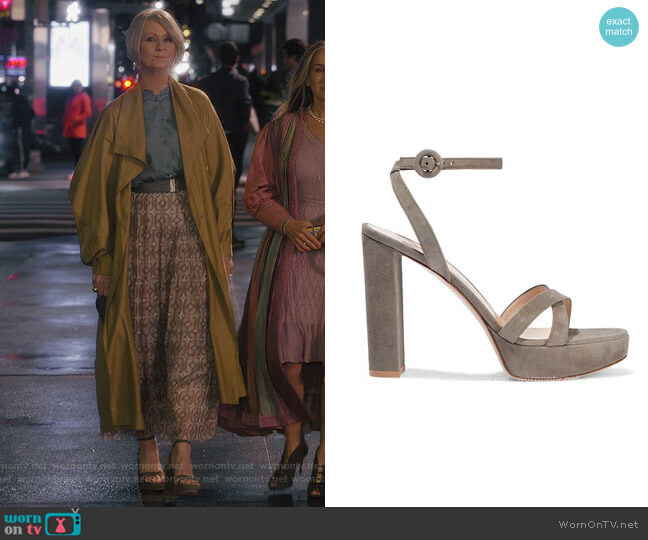 Gianvito Rossi Poppy 100 Suede Platform Sandals worn by Miranda Hobbs (Cynthia Nixon) on And Just Like That