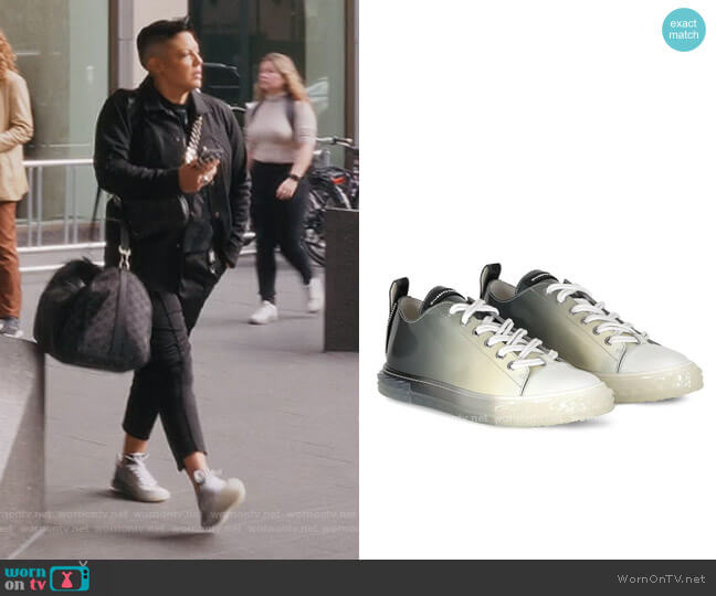 Giuseppe Zanotti Blabber gradient sneakers worn by Che Diaz (Sara Ramirez) on And Just Like That