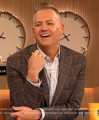 Ross’s gray check blazer on The Drew Barrymore Show