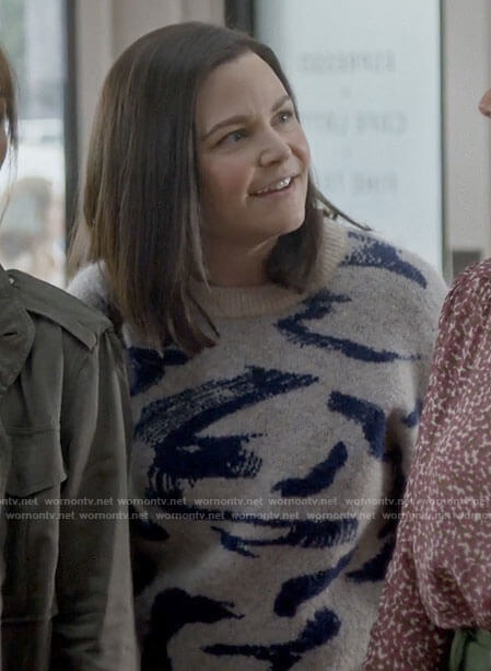 Jodie’s brushstroke print sweater on Pivoting