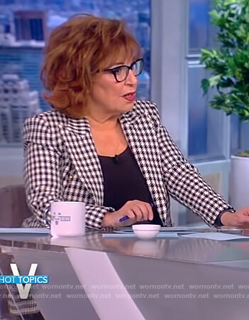 Joy’s houndstooth blazer on The View