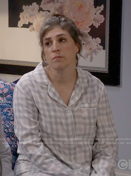 Kat’s grey gingham check night dress on Call Me Kat