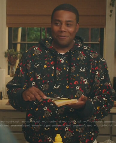 Kenan’s floral print hoodie on Kenan