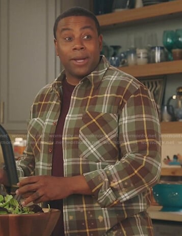 Kenan’s green plaid shirt on Kenan