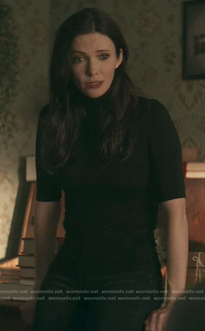 Lois’s black turtleneck top on Superman and Lois