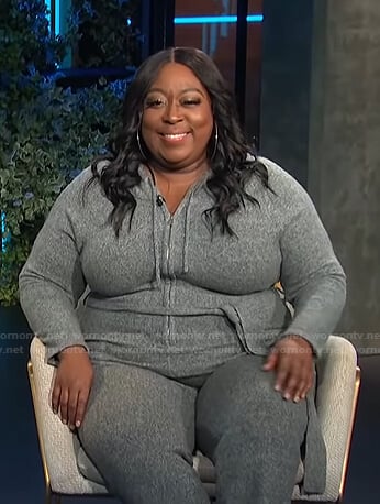 Loni’s grey knit jumpsuit on E! News Daily Pop