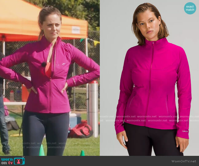 Lululemon Fast and Free Windbreaker worn by Tami (Taylor Louderman) on Kenan