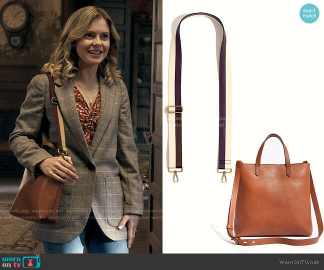 Madewell The Zip-Top Transport Crossbody in English Saddle worn by Sam (Rose McIver) on Ghosts