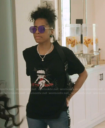 Mary’s Betty Boop print tee and ankle boots on The Real Housewives of Salt Lake City