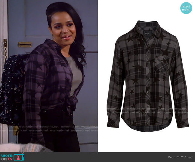 Rails Hunter Shirt in Ash Twilight Stars worn by Randi (Kyla Pratt) on Call Me Kat