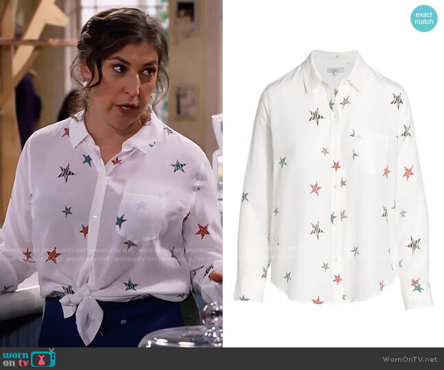 Rails Kate Shirt in White Multi Animal Stars worn by Kat Silver (Mayim Bialik) on Call Me Kat