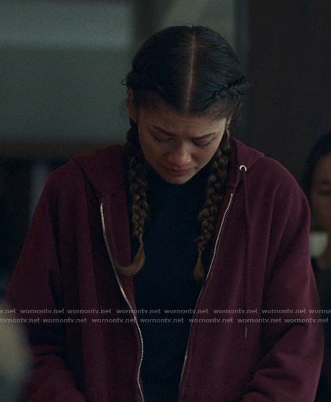 Rue’s hoodie on Euphoria
