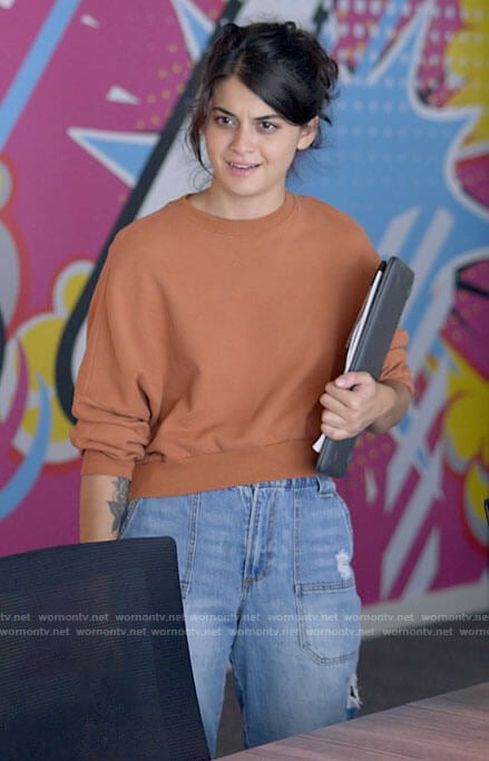 Sam’s orange sweatshirt and elastic waist jeans on Single Drunk Female