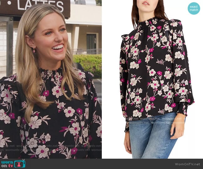 Sanctuary Popover Blouse worn by Tami (Taylor Louderman) on Kenan