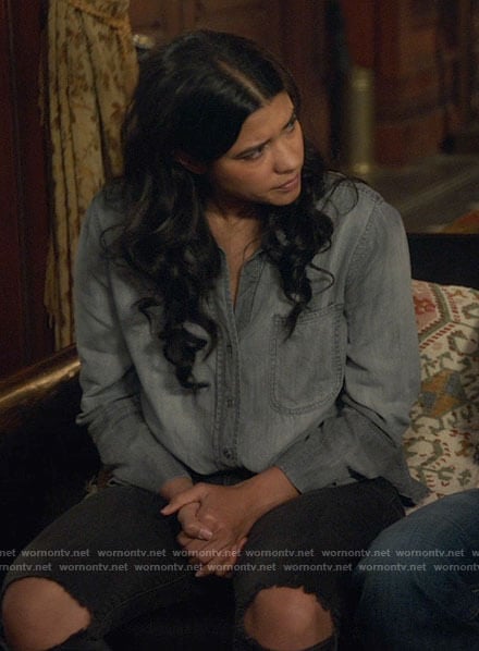 Spooner’s grey button down shirt on Legends of Tomorrow
