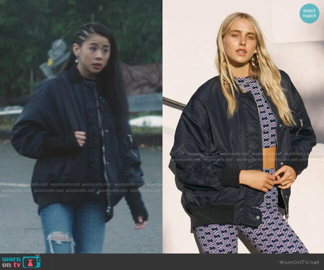 Zara Water Repellent Puffer Bomber Jacket worn by George Fan (Leah Lewis) on Nancy Drew