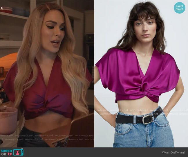 Zara Knotted Satin Effect Top worn by Valeria (Nadine Velazquez) on Queens