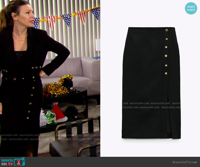 Zara Midi Skirt with Buttons worn by Chloe Mitchell (Elizabeth Hendrickson) on The Young and the Restless