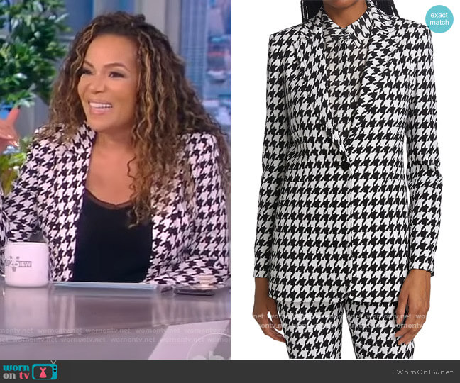 Alice + Olivia Breann Checkered Blazer worn by Sunny Hostin on The View