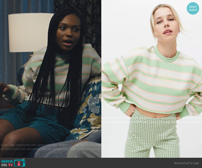 BDG Saddie Cropped Oversized Sweatshirt worn by Naomi McDuffie (Kaci Walfall) on Naomi