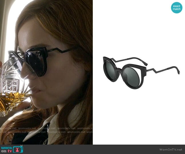 Fendi Style 0137/S worn by Anna Delvey (Julia Garner) on Inventing Anna