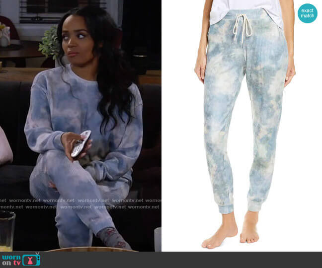 PJ Salvage Cloudy Days Joggers worn by Randi (Kyla Pratt) on Call Me Kat