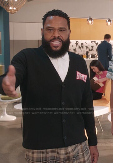 Andre’s black cardigan on Black-ish