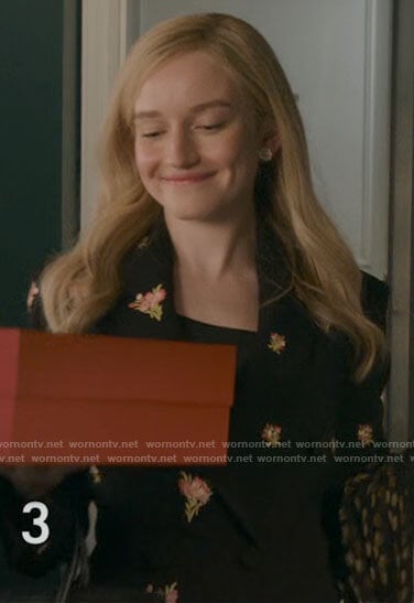 Anna’s black floral embroidered blazer on Inventing Anna