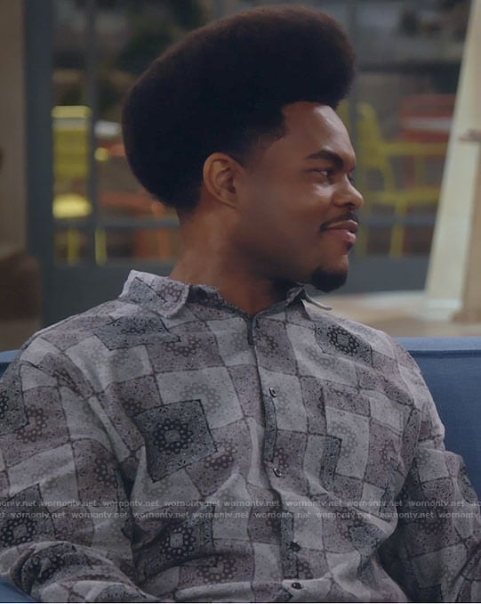 Carter’s grey printed button down shirt on Call Me Kat