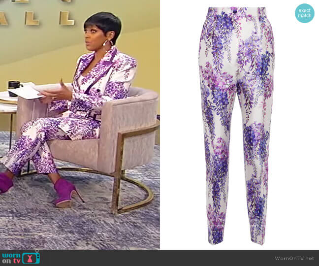 Dolce & Gabbana Printed high-rise silk-blend pants worn by Tamron Hall on Tamron Hall Show
