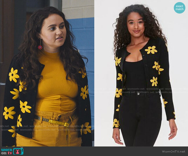 Forever 21 Daisy Print Buttoned Cardigan Sweater worn by Annabelle (Mary-Charles Jones) on Naomi