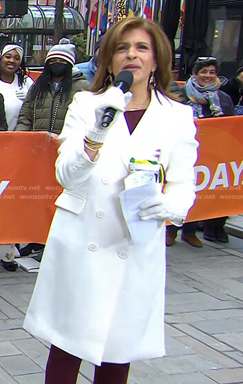 Hoda’s white double breasted coat on Today