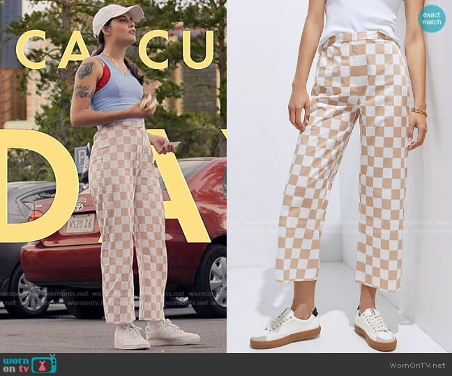 Hutch Checkerboard Pants worn by Samantha Fink (Sofia Black-D'Elia) on Single Drunk Female