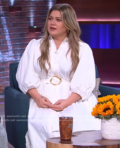 Kelly’s white belted button down dress on The Kelly Clarkson Show