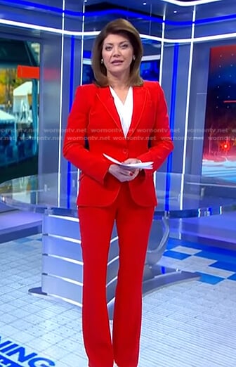 Norah’s red suit on CBS Evening News