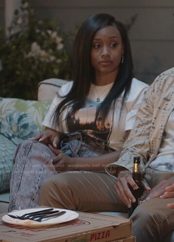 Olivia’s acid wash paperbag waist jeans on Black-ish