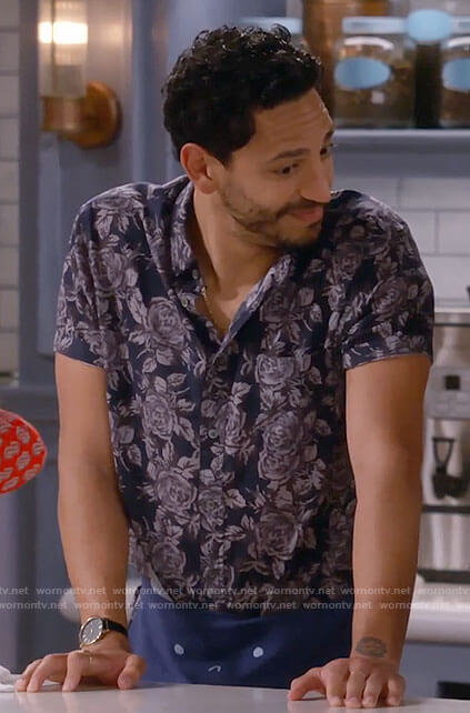 Oscar’s navy rose print shirt on Call Me Kat
