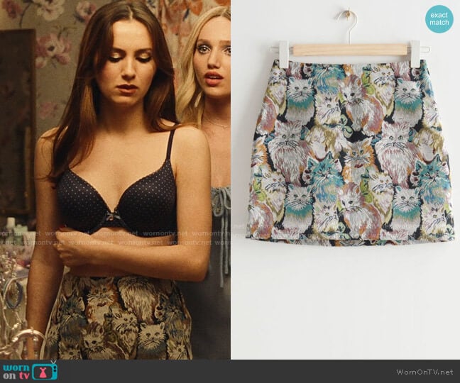 & Other Stories Cat Jacquard Mini Skirt worn by Lexi Howard (Maude Apatow) on Euphoria