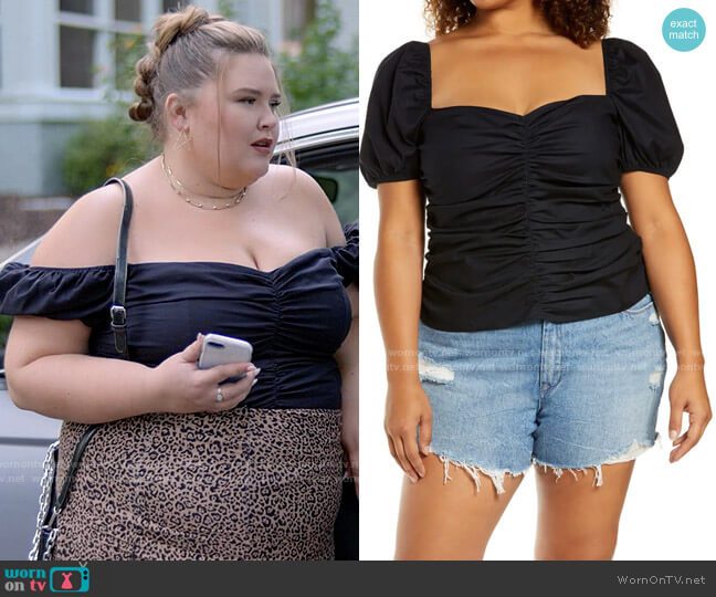 Reformation Radish Puff Sleeve Top worn by Felicia O'Brien (Lily Mae Harrington) on Single Drunk Female
