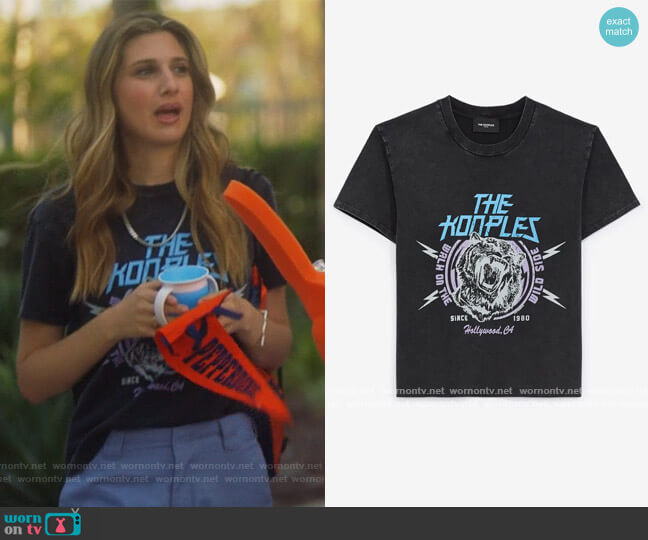 The Kooples Black Cotton T-shirt with Tiger Print worn by Nomi Segal (Emily Arlook) on Grown-ish