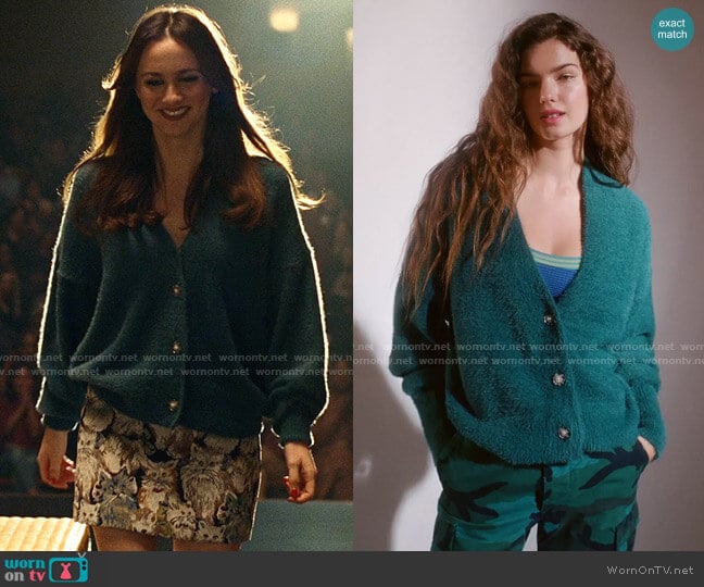 Urban Outfitters Thea Cardigan in Teal worn by Lexi Howard (Maude Apatow) on Euphoria