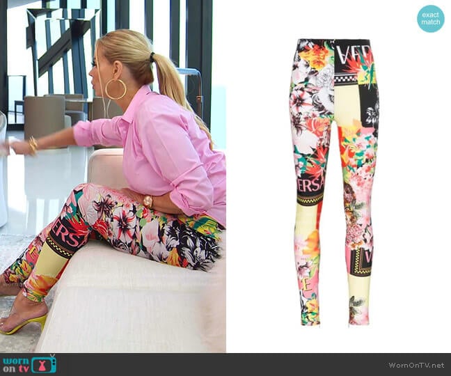 Versace Floral Print Logo Leggings In A7000 worn by Alexia Echevarria (Alexia Echevarria) on The Real Housewives of Miami