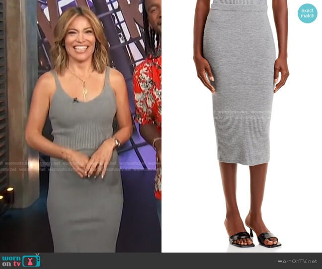Alice + Olivia Leo Knit Pencil Skirt worn by Kit Hoover on Access Hollywood