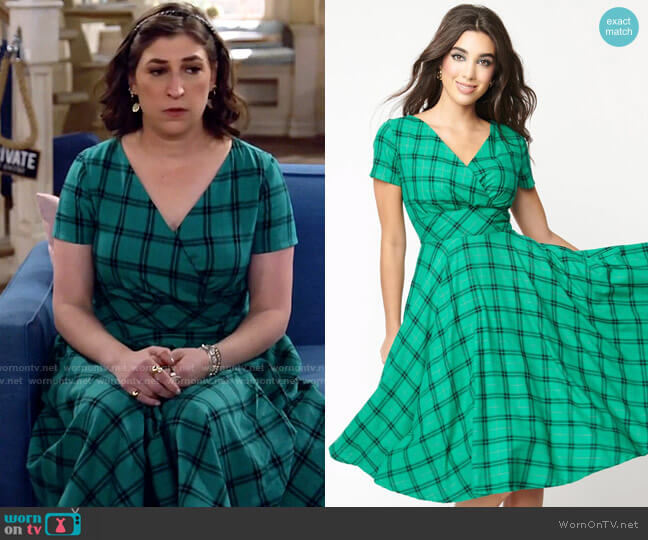 Magnolia Place Plaid Alyssa Swing Dress worn by Kat Silver (Mayim Bialik) on Call Me Kat