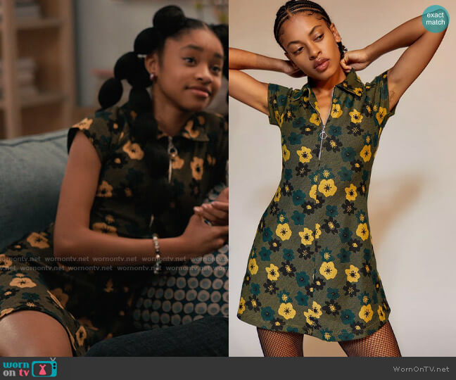 Urban Outfitters Arlo Zip-Up Mini Dress in Floral Multi worn by Ashley Banks (Akira Akbar) on Bel-Air