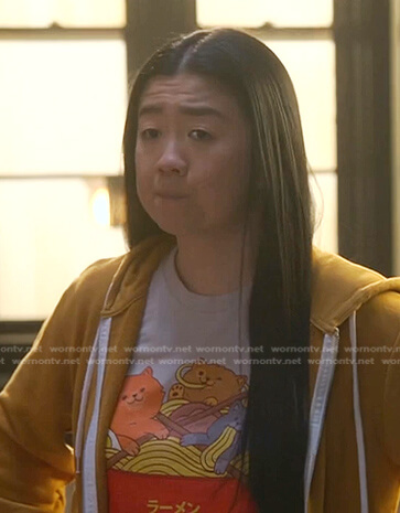 Alice’s cat and ramen print tee on Good Trouble