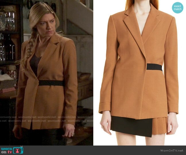 Alice + Olivia Hattie Blazer worn by Ava Sharpe (Jes Macallan) on Legends of Tomorrow
