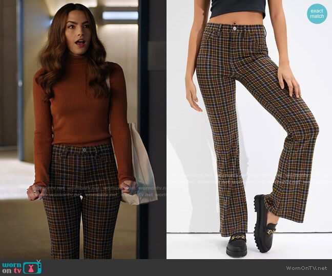American Eagle Stretch Plaid Super High-Waisted Flare Pant worn by Allegra Garcia (Kayla Compton) on The Flash