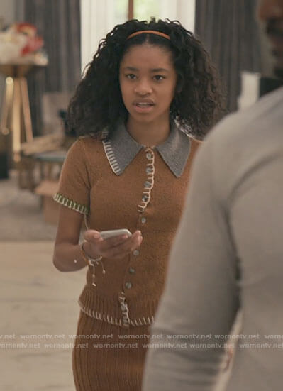 Ashley’s tan knit top and skirt set on Bel-Air