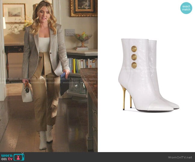 Balmain Roni Ankle Boots worn by Amanda Carrington (Eliza Bennett) on Dynasty